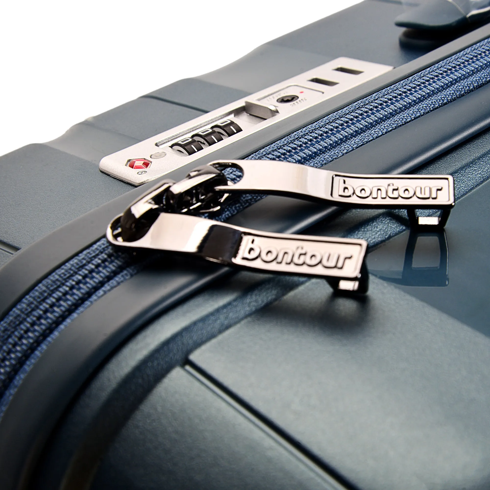 Bontour 'Flow' 4-wheeled suitcase with TSA lock, Medium Size  66x45x28 , Ice blue