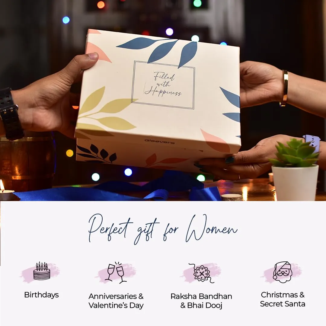 Gleevers Chic & Fragrant Gift for Women |Gift Box pack of 2 with Perfume(30 ml) & Faux Leather Clutch|Birthday Gift, Anniversary Gift, Valentine Gift, Secret Santa Gifts
