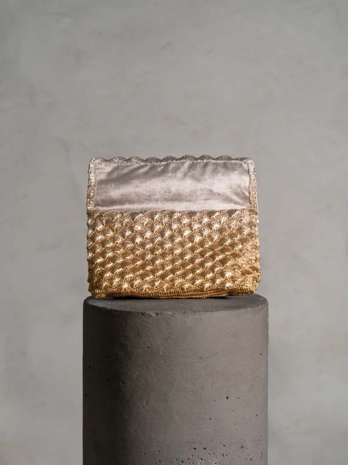 Kaia Clutch | Gold/Silver