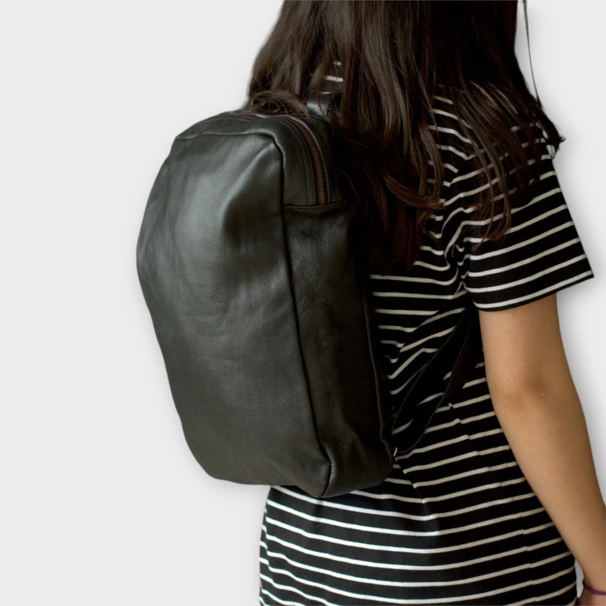 Khaplu Leather Travel Rucksack