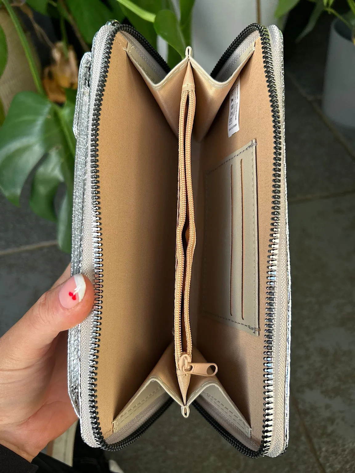 Mocha Leather Crossbody Phone Bag